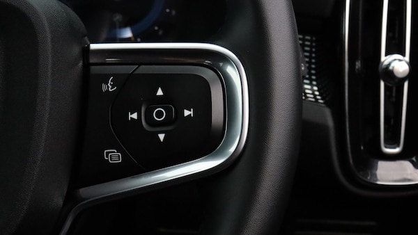 Used Volvo XC40 2025 for sale - 76270117: Photo 22