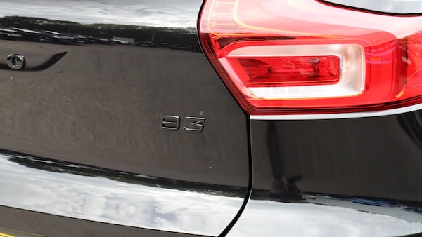 Used Volvo XC40 2025 for sale - 76270117: Photo 46