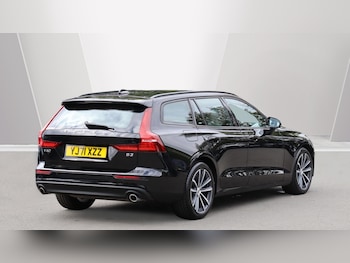 Used Volvo V60 2021 for sale - 75991113: Photo 2