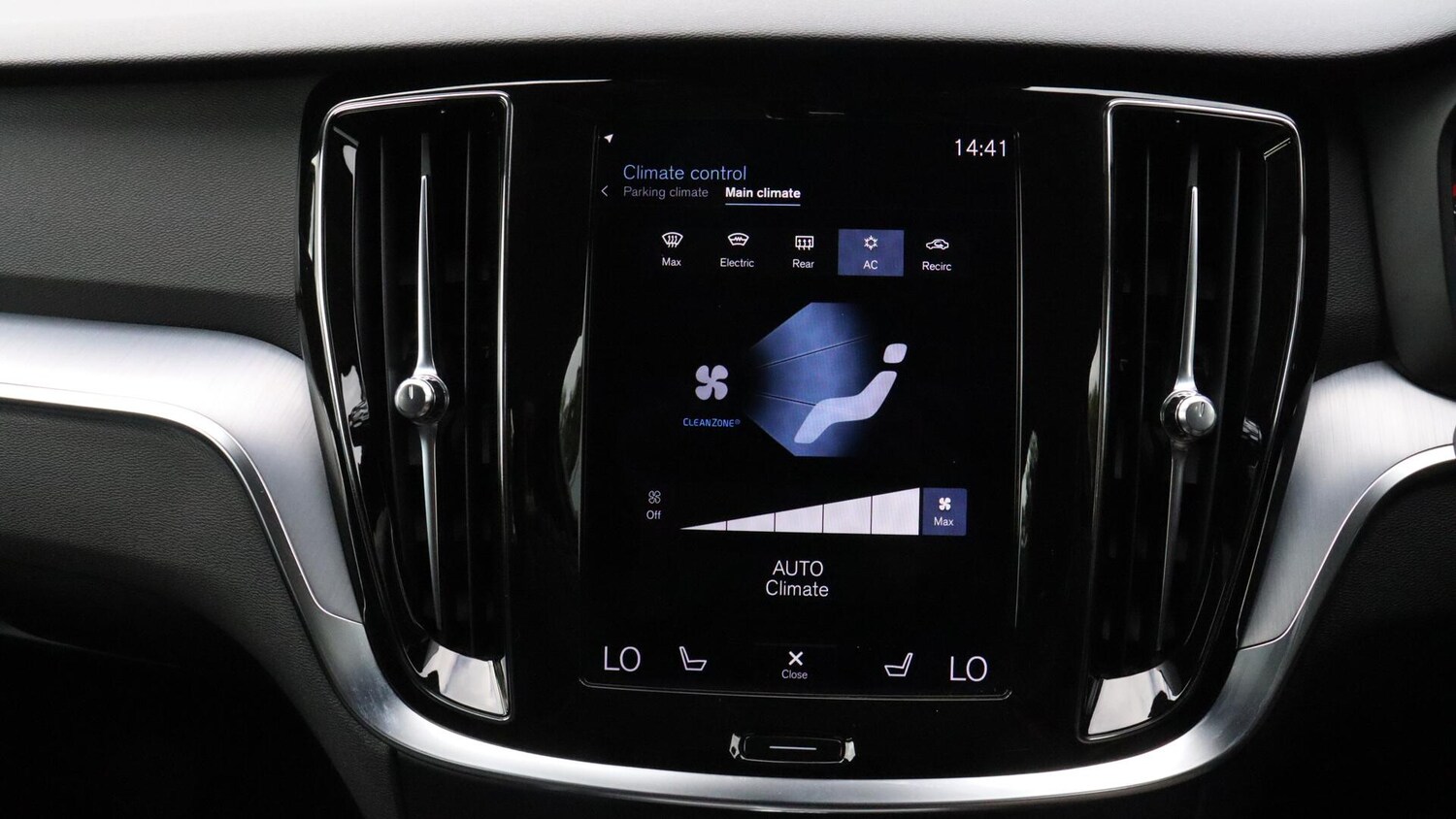 Used Volvo V60 2021 for sale - 75991113: Photo 37