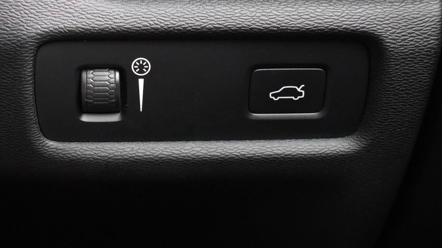 Used Volvo V60 2021 for sale - 75991113: Photo 40