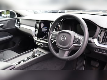 Used Volvo V60 2021 for sale - 75991113: Photo 4
