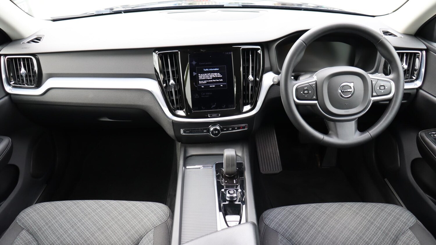 Used Volvo V60 2021 for sale - 75991113: Photo 5