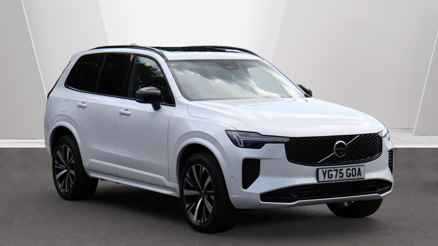 Used Volvo XC90 2025 for sale - 76071877: Photo 1