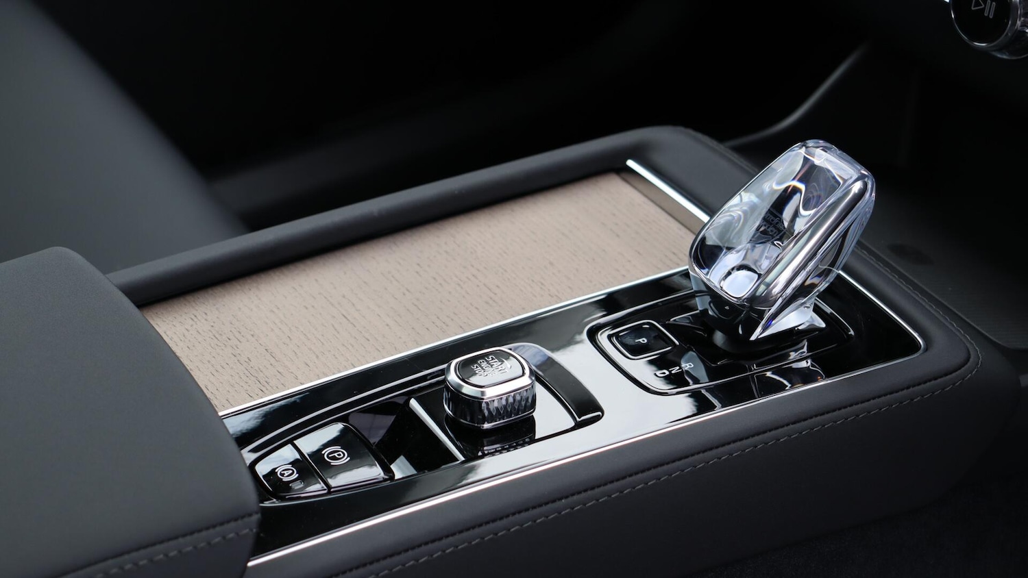Used Volvo XC90 2025 for sale - 76071877: Photo 26