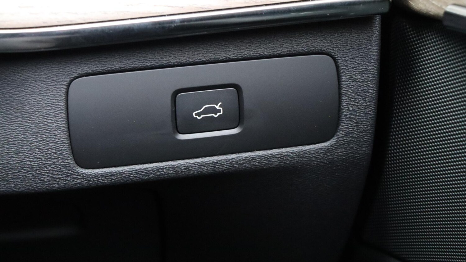 Used Volvo XC90 2025 for sale - 76071877: Photo 47