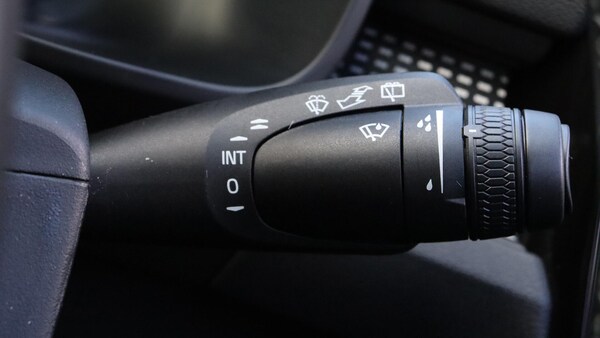 Used Volvo XC40 2025 for sale - 76201220: Photo 23