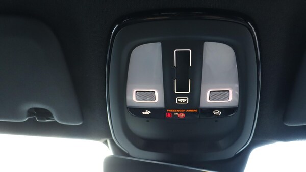 Used Volvo XC40 2025 for sale - 76201220: Photo 28