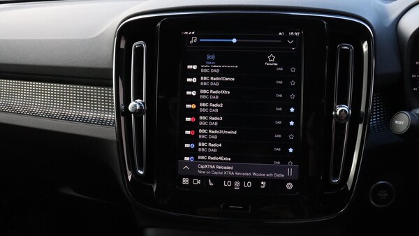 Used Volvo XC40 2025 for sale - 76201220: Photo 37