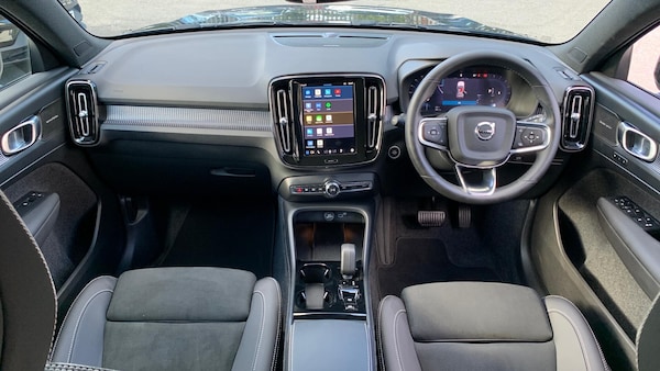 Used Volvo XC40 2025 for sale - 76201220: Photo 5