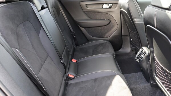 Used Volvo XC40 2025 for sale - 76201220: Photo 6