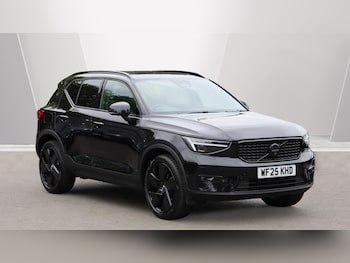 2025 (25) - B3 (P) Black Edition Ultra (Sunroof, 360 Camera, Harman/Kardon) 5-Door