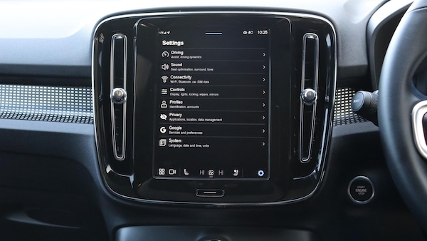 Used Volvo XC40 2025 for sale - 75769274: Photo 16