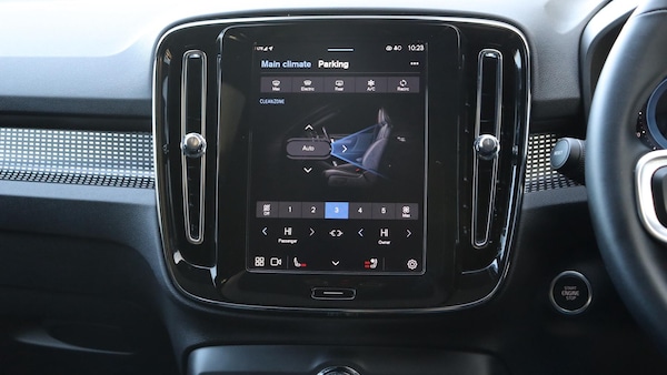 Used Volvo XC40 2025 for sale - 75769274: Photo 38
