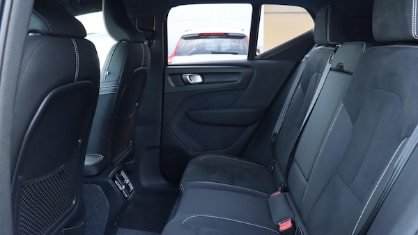 Used Volvo XC40 2025 for sale - 75769274: Photo 40