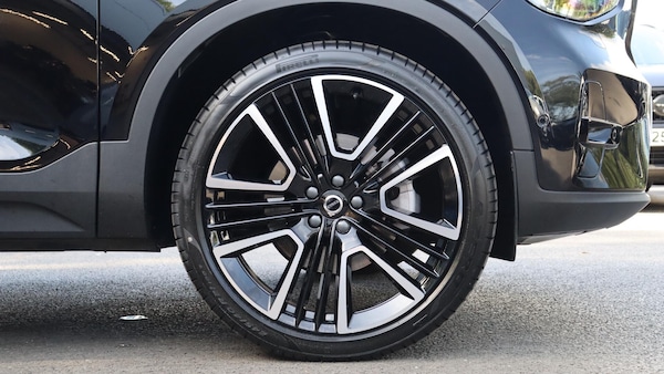 Used Volvo XC40 2025 for sale - 75769274: Photo 9