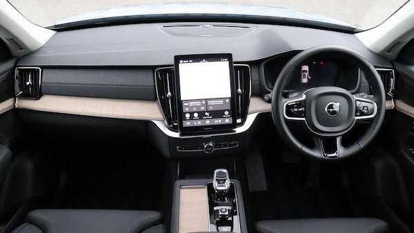 Used Volvo XC90 2025 for sale - 76294962: Photo 5