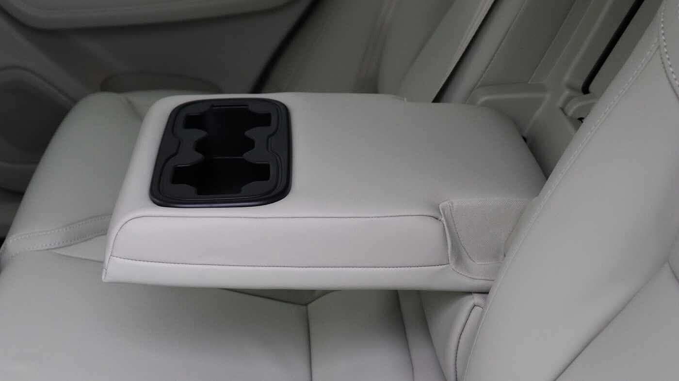 Used Volvo XC60 2025 for sale - 76122516: Photo 35
