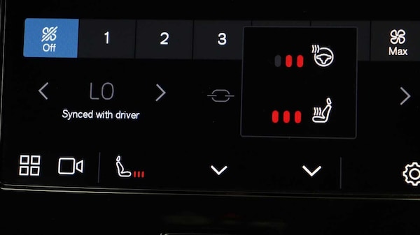 Used Volvo XC40 2025 for sale - 76227318: Photo 40