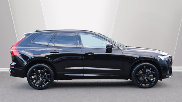 Used Volvo XC60 2025 for sale - 76260087: Photo 3