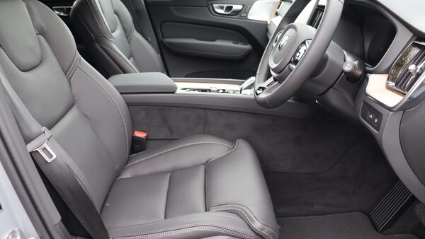 Used Volvo XC60 2025 for sale - 75729787: Photo 10