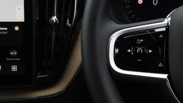 Used Volvo XC60 2025 for sale - 75729787: Photo 21