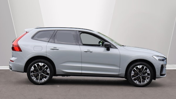 Used Volvo XC60 2025 for sale - 75729787: Photo 3