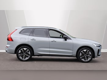 Used Volvo XC60 2025 for sale - 75729787: Photo