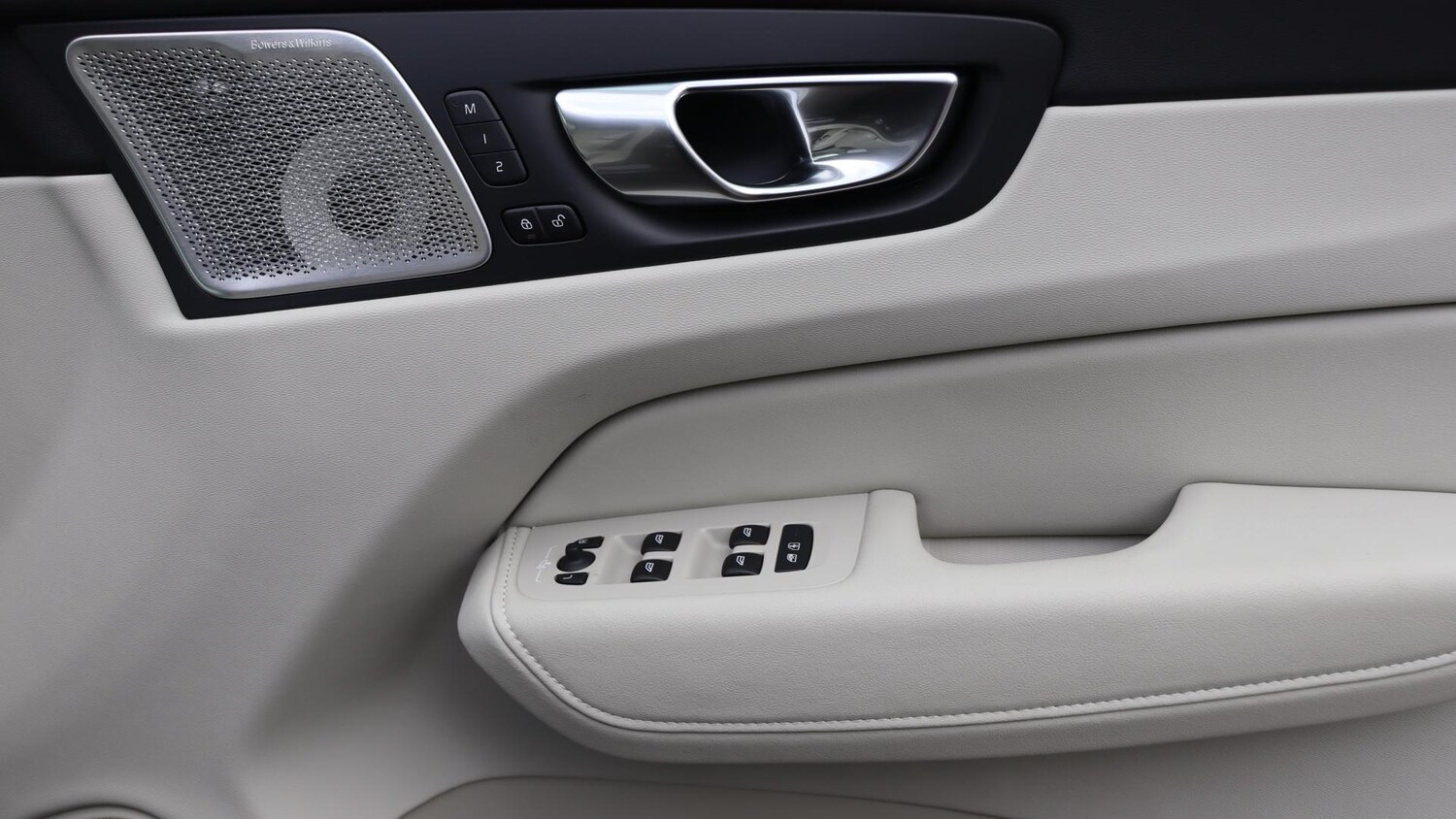 Used Volvo XC60 2025 for sale - 76013777: Photo 29
