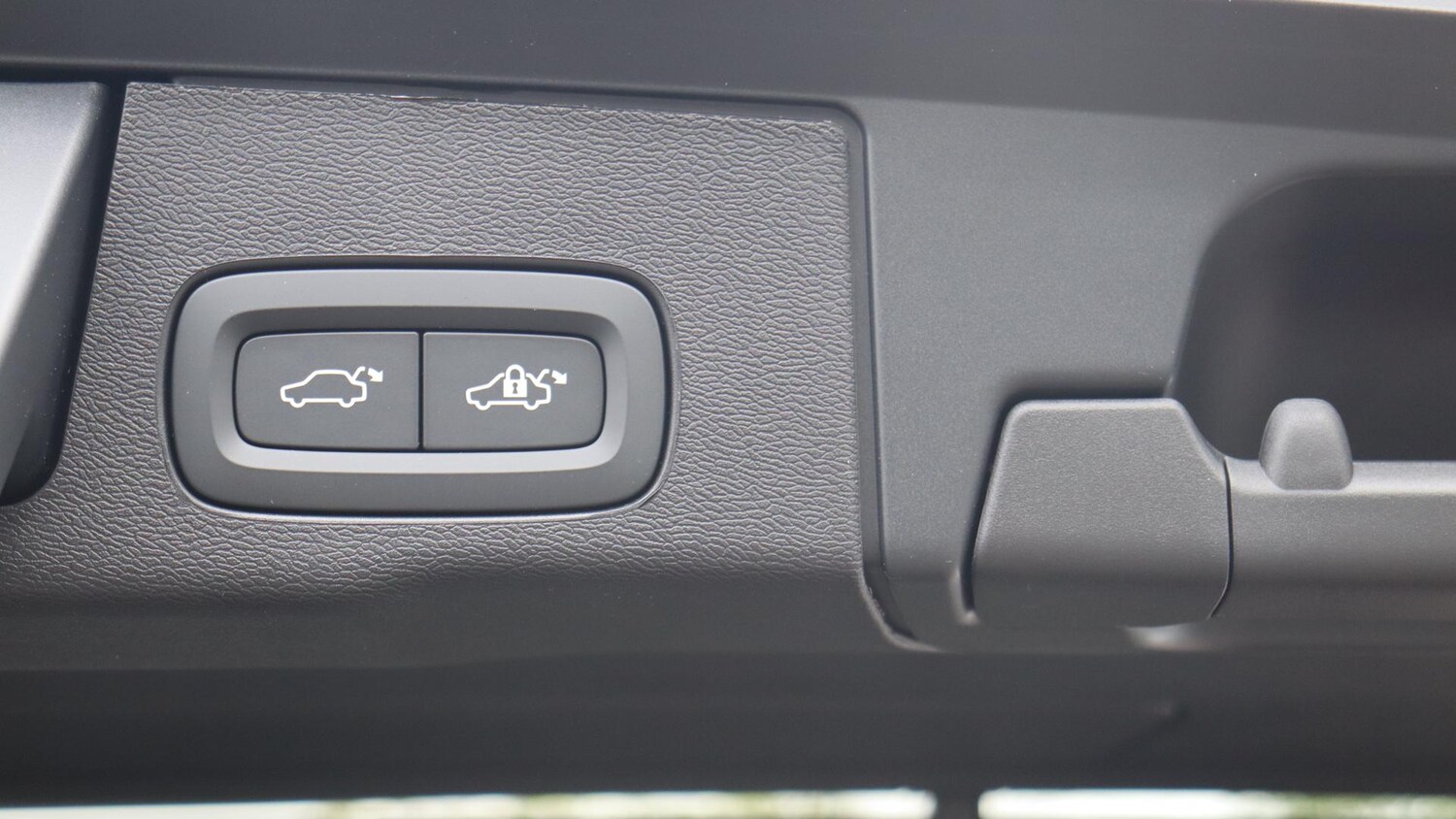 Used Volvo XC60 2025 for sale - 76013777: Photo 35