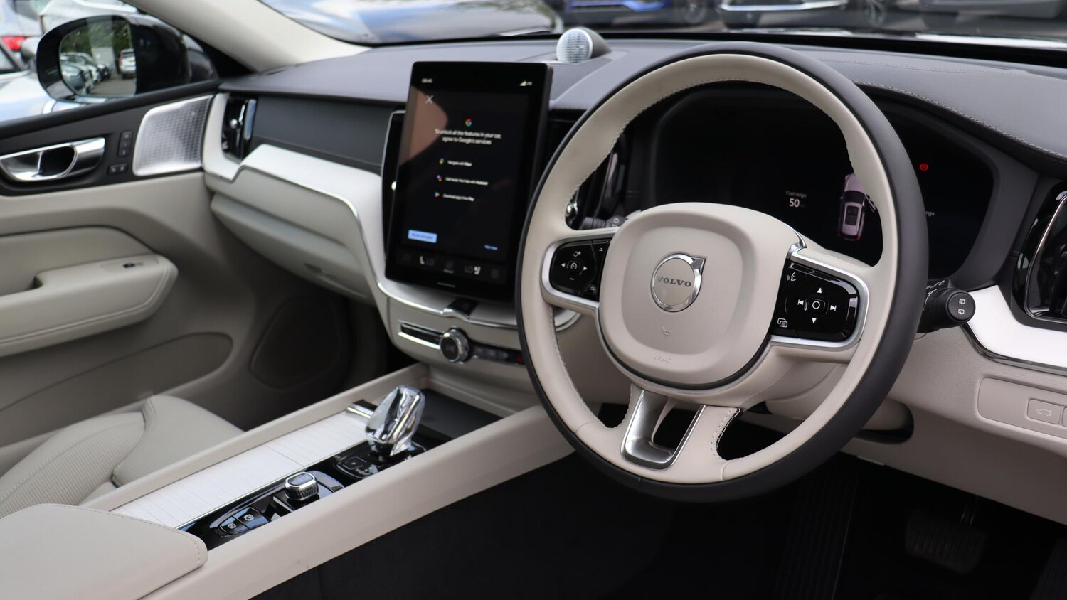 Used Volvo XC60 2025 for sale - 76013777: Photo 4