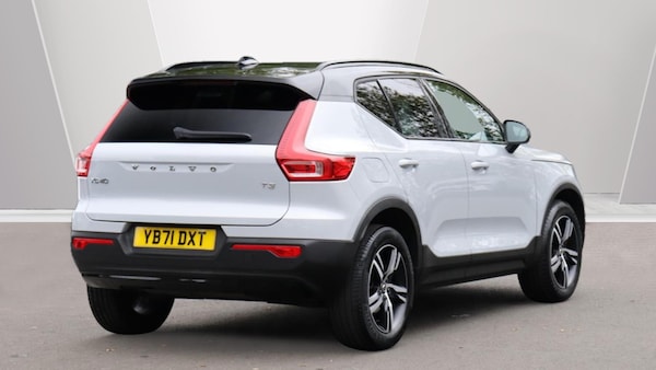 Used Volvo XC40 2021 for sale - 76227083: Photo 2