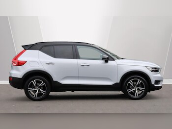 Used Volvo XC40 2021 for sale - 76227083: Photo