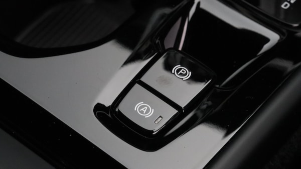 Used Volvo XC40 2021 for sale - 76227083: Photo 40