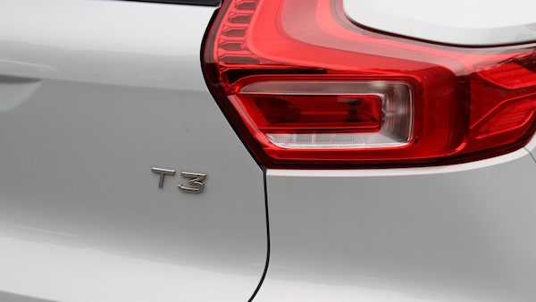 Used Volvo XC40 2021 for sale - 76227083: Photo 41