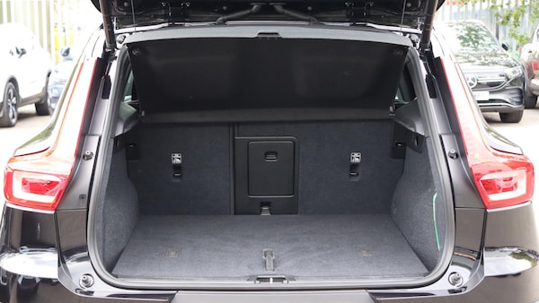 Used Volvo XC40 2025 for sale - 76200888: Photo 13