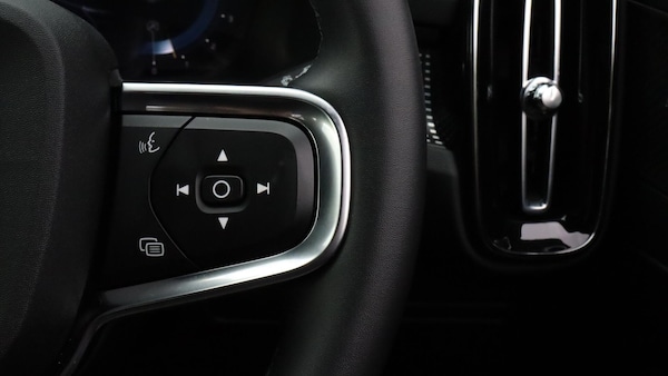 Used Volvo XC40 2025 for sale - 76200888: Photo 22