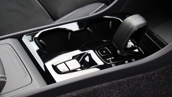 Used Volvo XC40 2025 for sale - 76200888: Photo 26