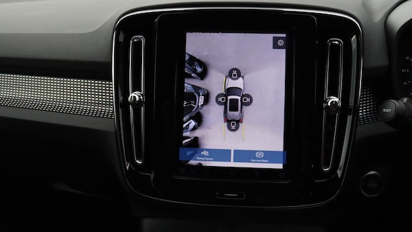 Used Volvo XC40 2025 for sale - 76200888: Photo 42
