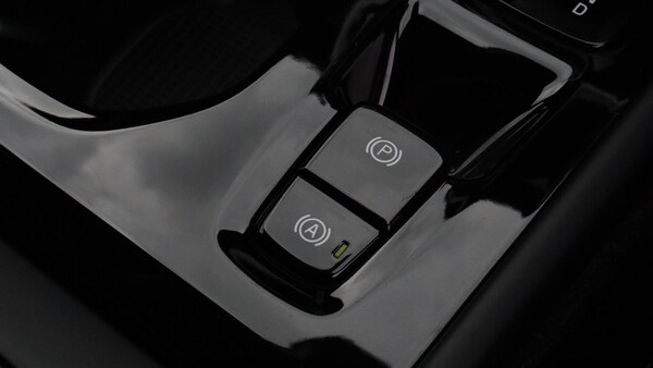 Used Volvo XC40 2025 for sale - 76200888: Photo 44