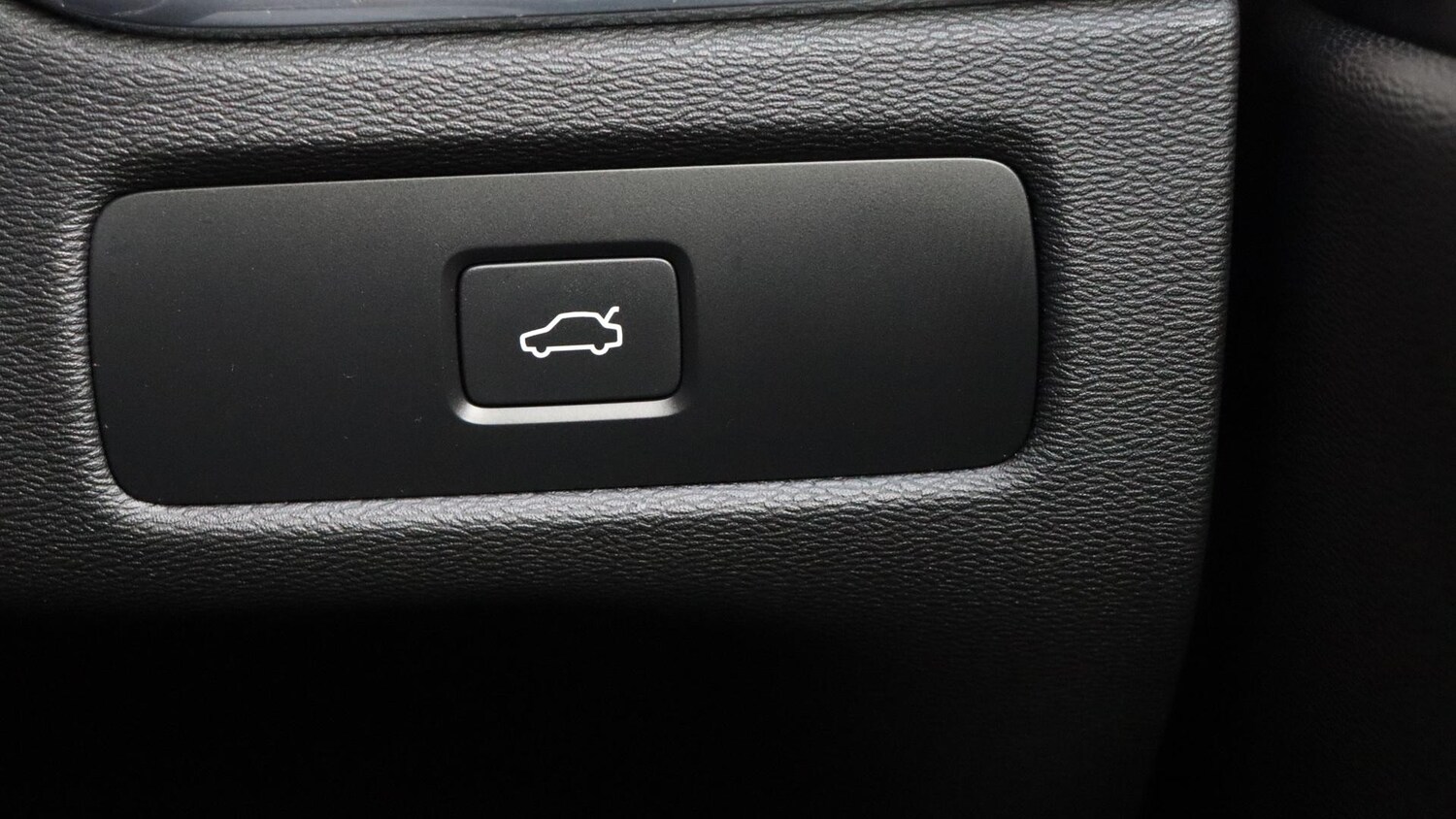 Vehicle 44