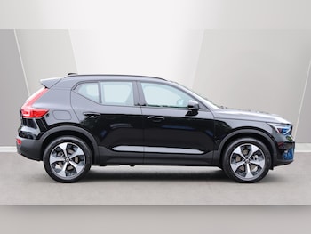 Used Volvo XC40 2025 for sale - 75224475: Photo