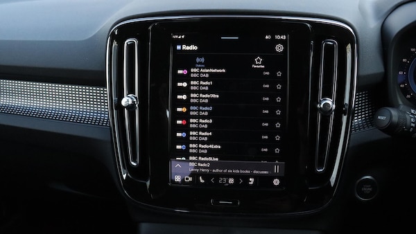 Used Volvo XC40 2025 for sale - 75351782: Photo 30