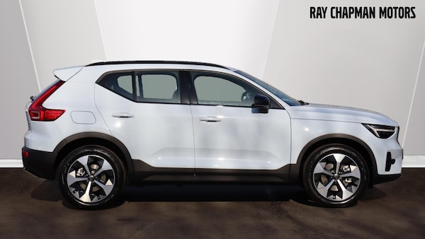 Used Volvo XC40 2025 for sale - 75351782: Photo 3