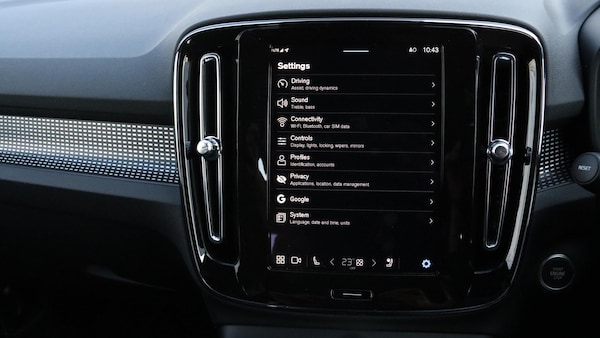 Used Volvo XC40 2025 for sale - 75351782: Photo 40
