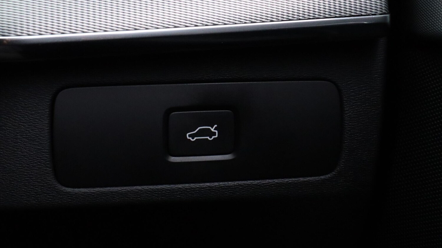 Vehicle 43