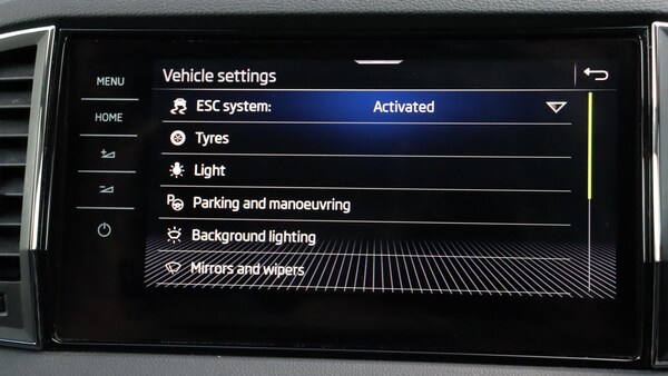 Used Skoda Karoq 2021 for sale - 76189410: Photo 17