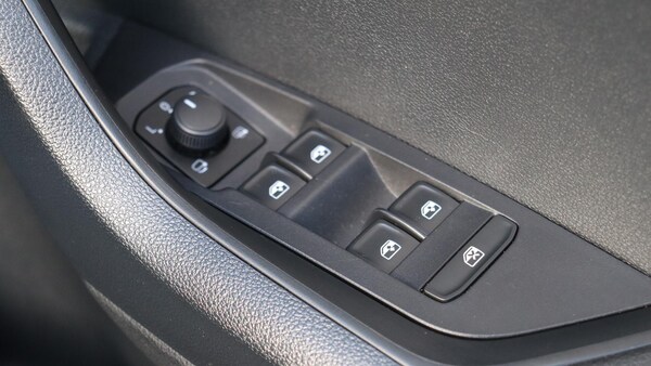 Used Skoda Karoq 2021 for sale - 76189410: Photo 24