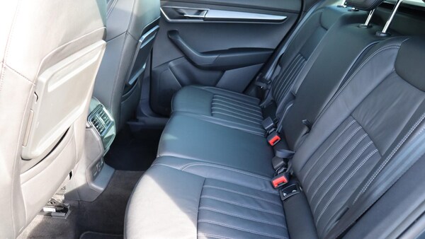 Used Skoda Karoq 2021 for sale - 76189410: Photo 33