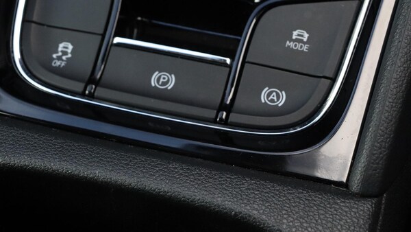 Used Skoda Karoq 2021 for sale - 76189410: Photo 43